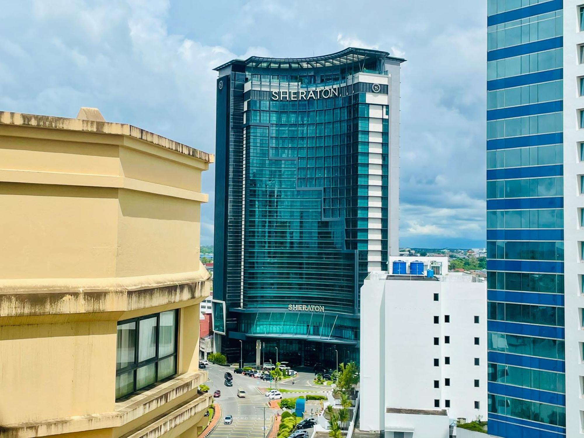 Kuching City Center Riverbank Suites With Marvelous River View Экстерьер фото